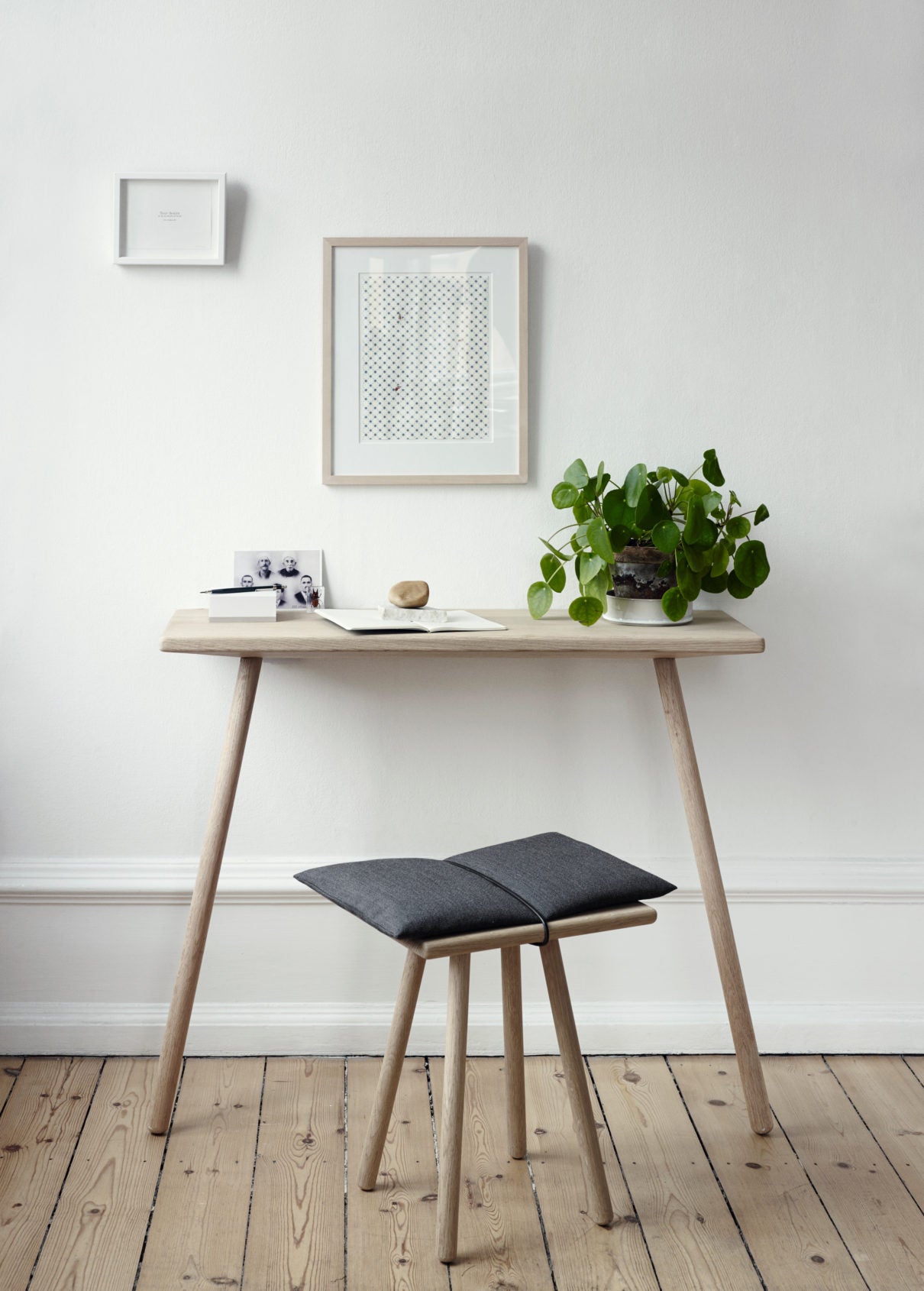 Georg desk solid oak - Tea and Kate