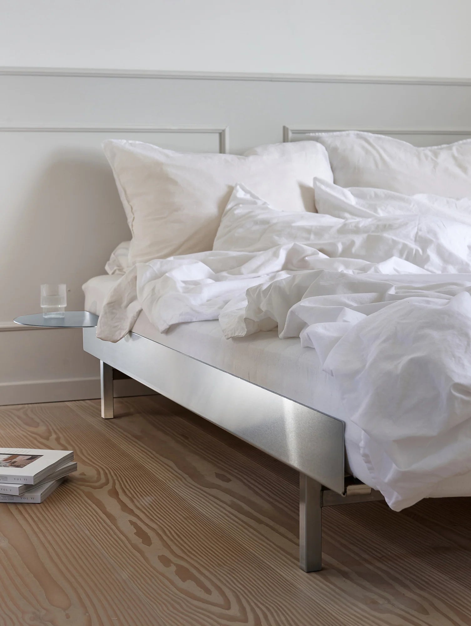 Moebe Bed Stainless Steel - Tea and Kate