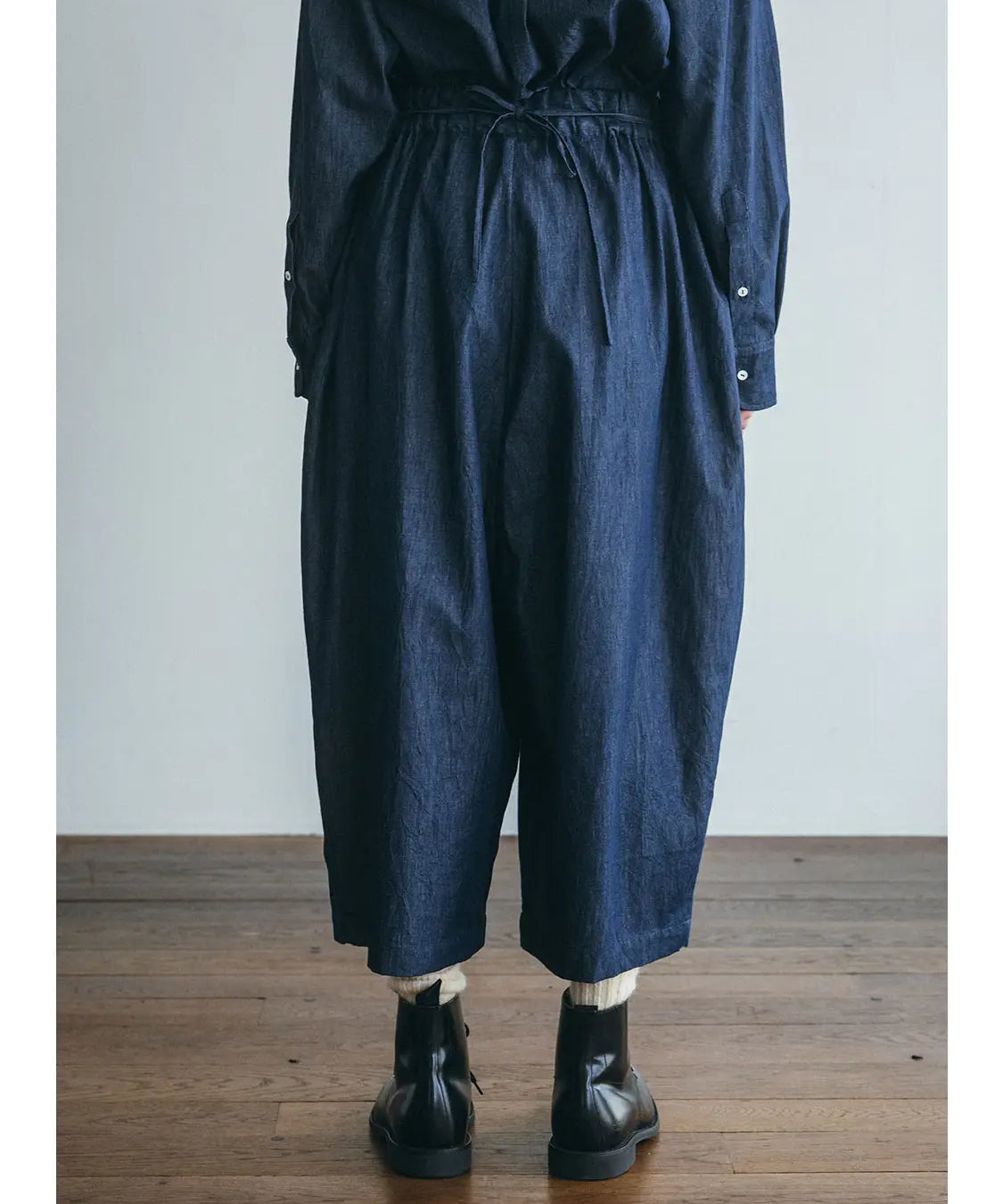 Fog Linen x Mii Thaii Anant Tuck Pants Indigo - Tea and Kate