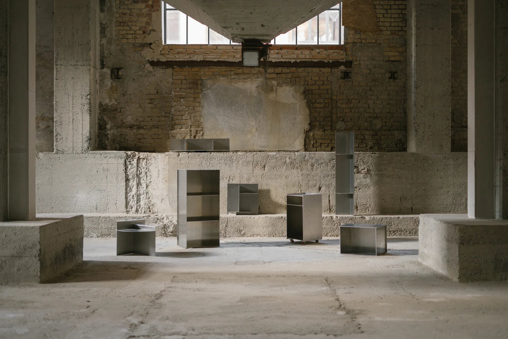 shaping spaces + showcasing brands + creative direction