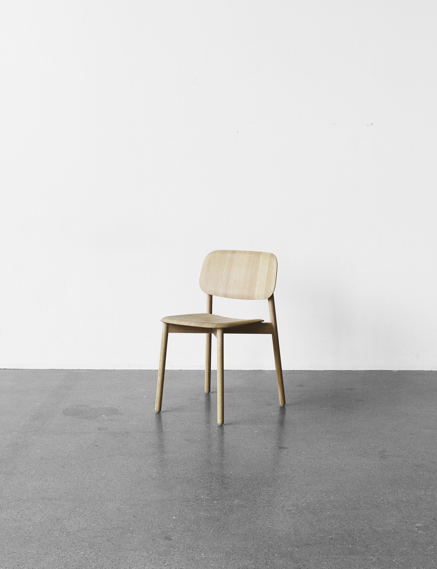 Soft Edge Chair 12 - Tea and Kate