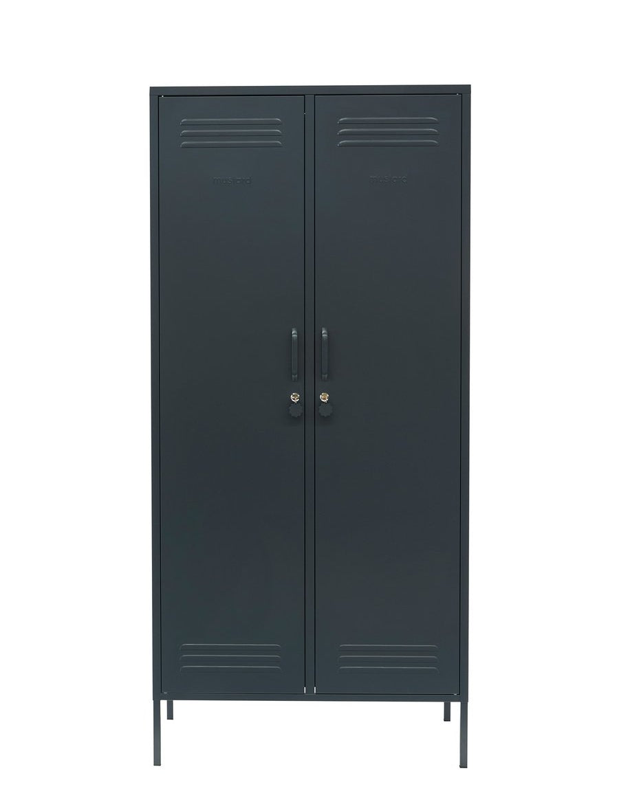 The Twinny Locker